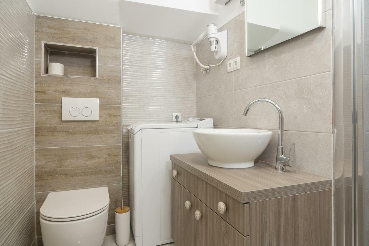 Stone Apartman Varos Split Exterior photo